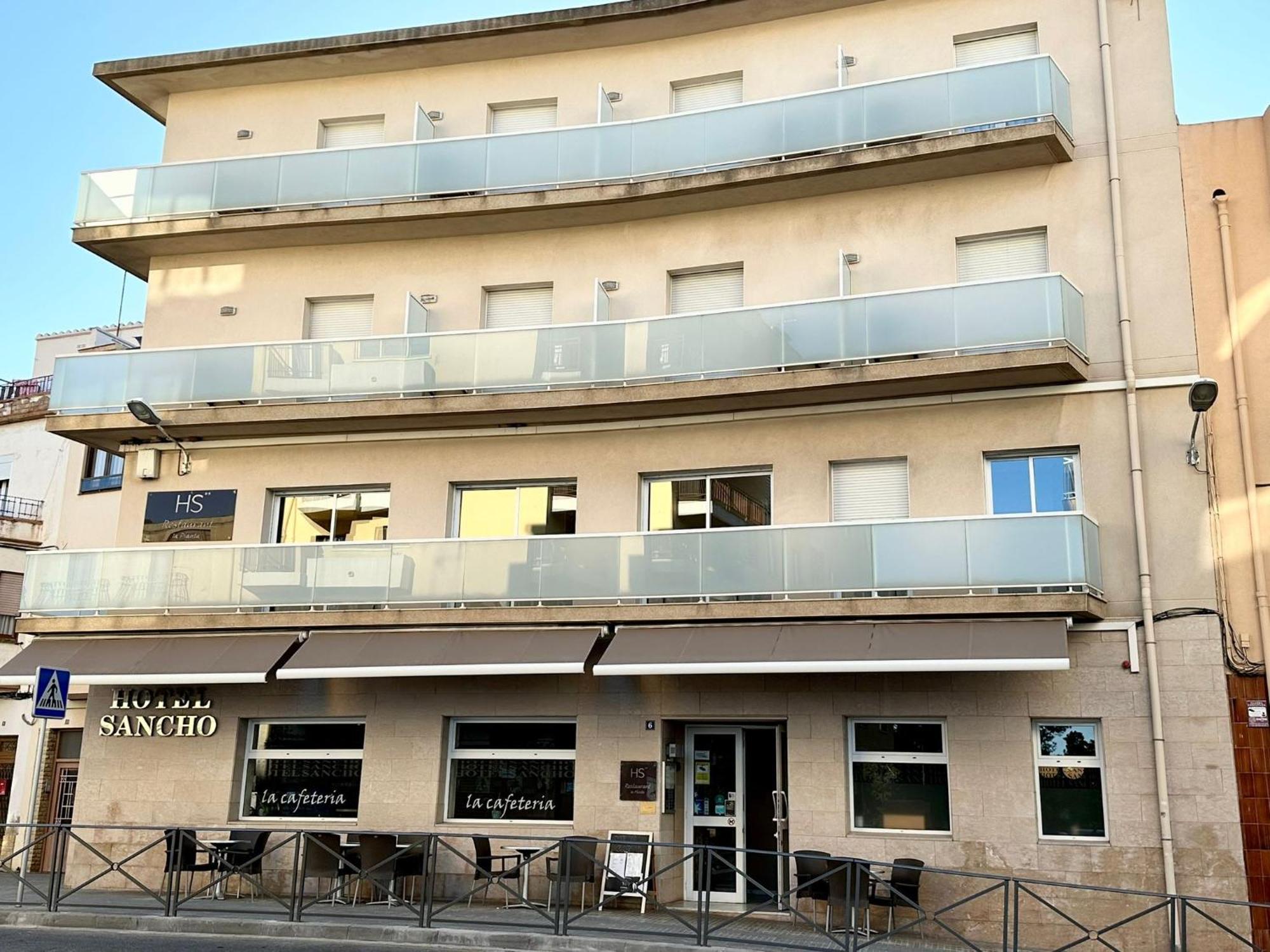 Hotel Sancho ロスピタレート・デ・リンファント エクステリア 写真